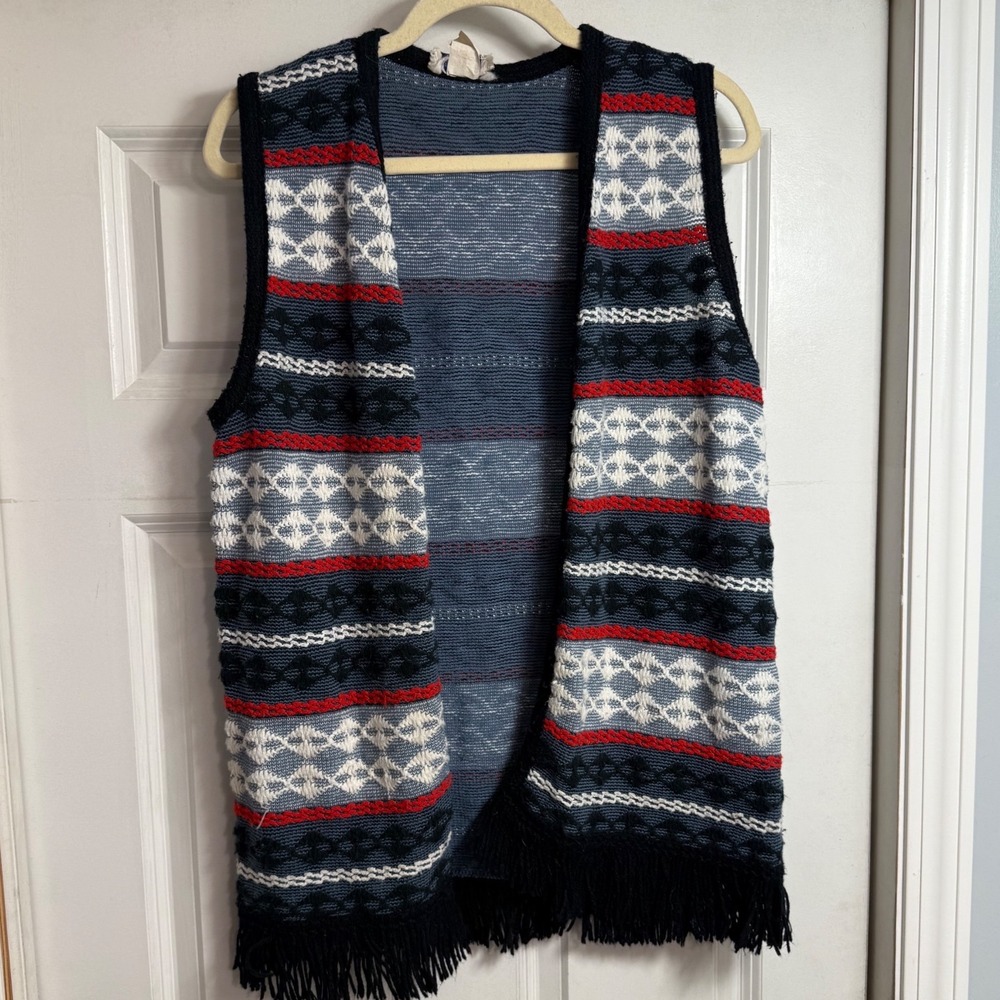 Vintage Blue Red Fair Isle Knit Open Front Fringe Sweater Vest Boho 70s 80s L